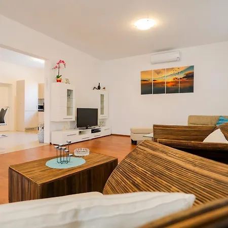 Holiday Galetta Vakantiehuis Ist